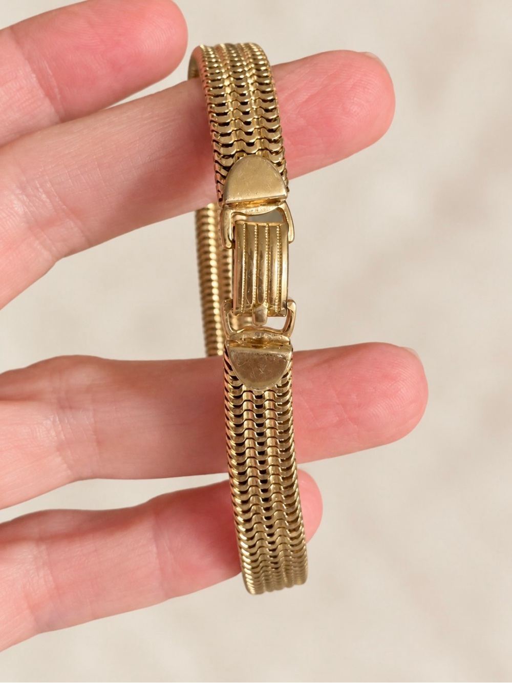 Napier Gold Tone Woven Link Bracelet 7.5” Fold Over Clasp